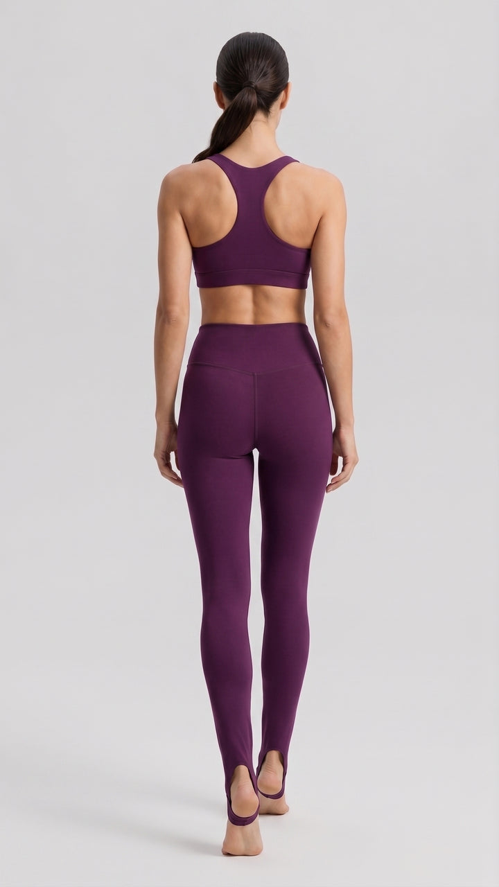 VÉLIA – High-Waist Stirrup Leggings