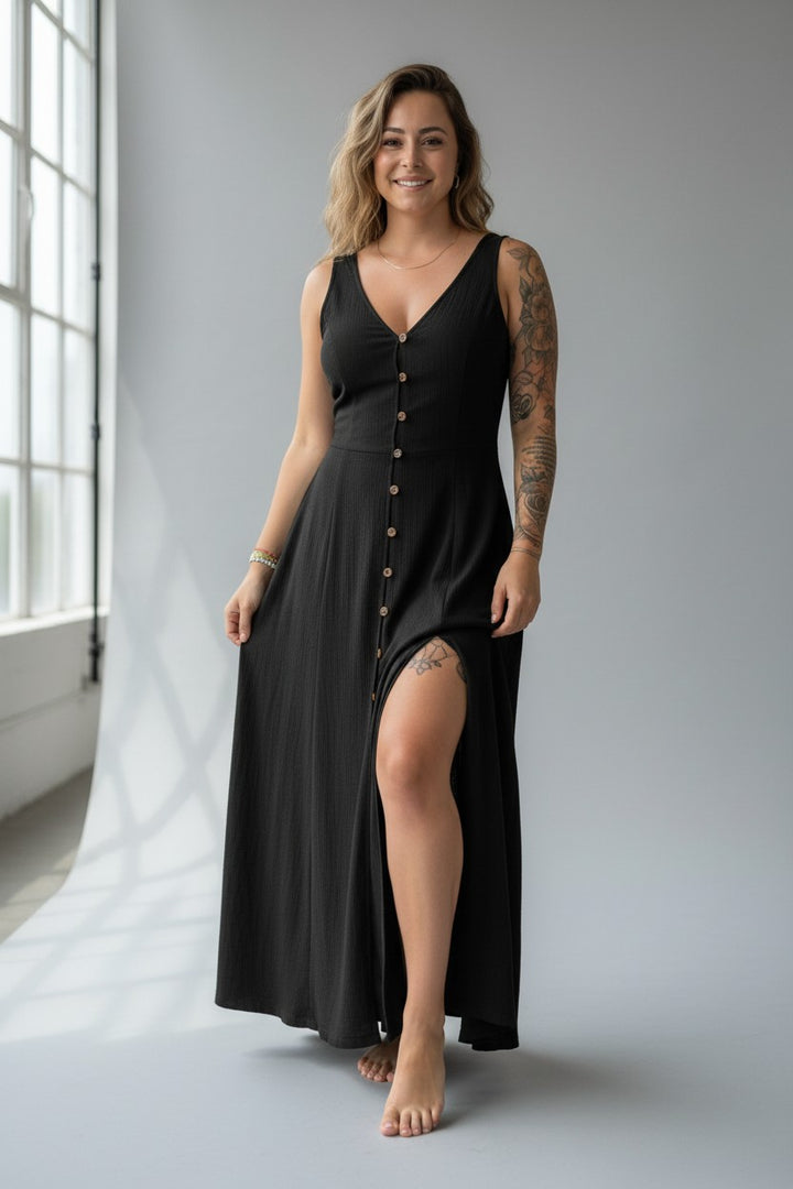 Noir Elegance Maxikleid